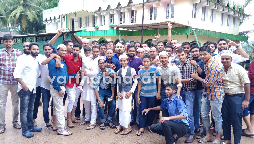 ಬಂಟ್ವಾಳ: ಮಳೆಯ ನಡುವೆಯೂ ಸಂಭ್ರಮದ ಈದುಲ್ ಫಿತ್ರ್ ಆಚರಣೆ